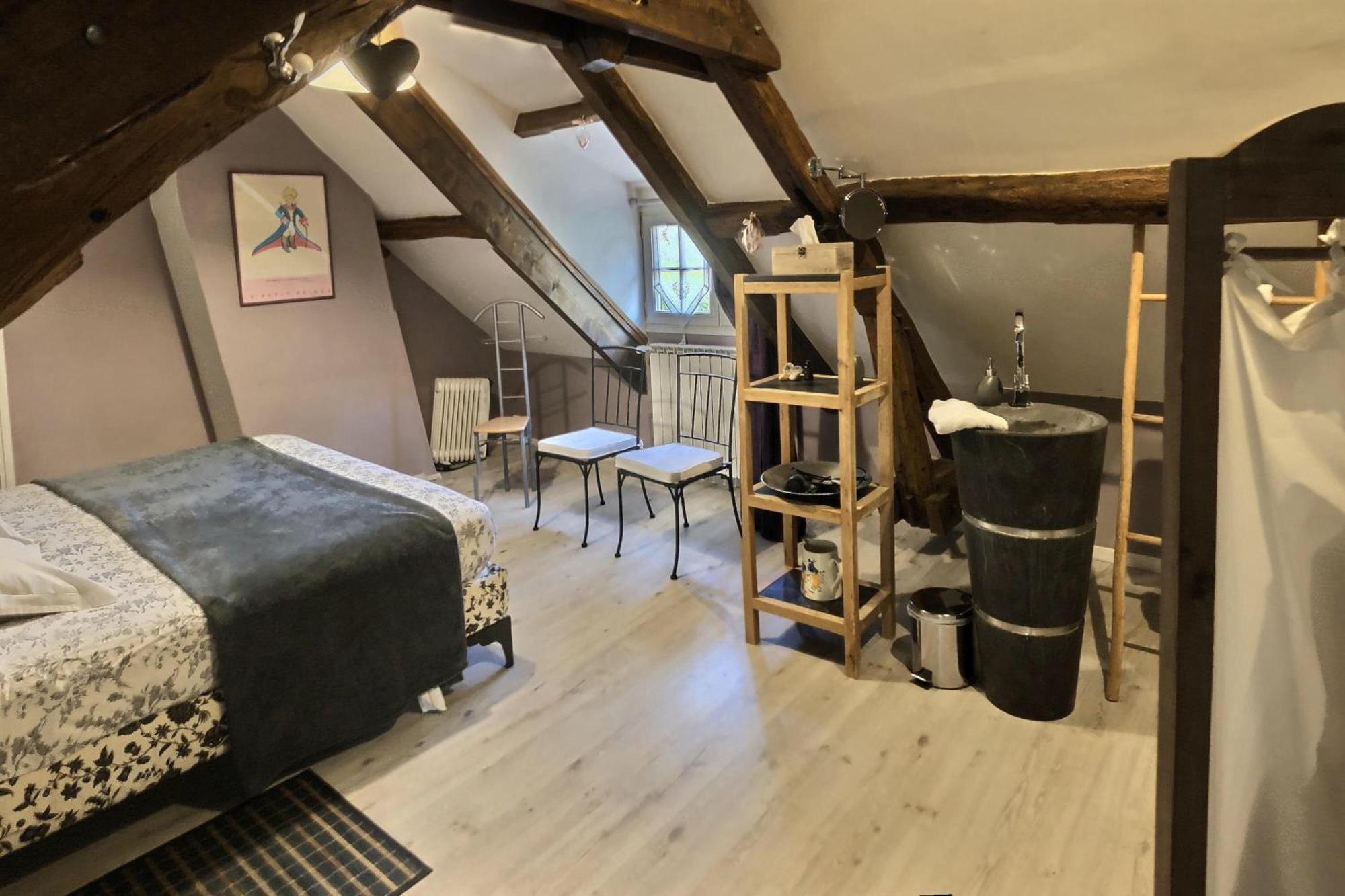 Hotel La Colliniere Sainte-Gemme-Moronval Zimmer foto